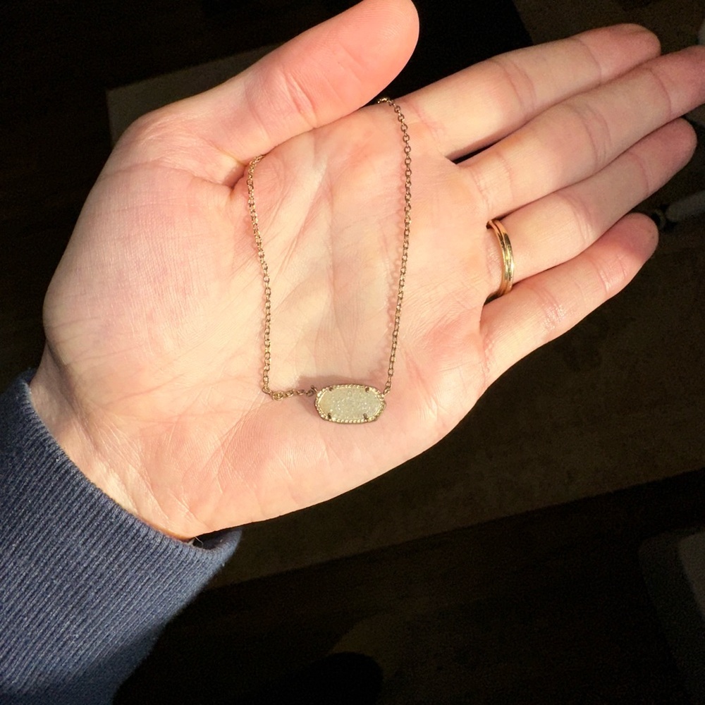 Kendra Scott Necklace